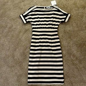 Black and White Striped Short Sleeve Sheath Dress